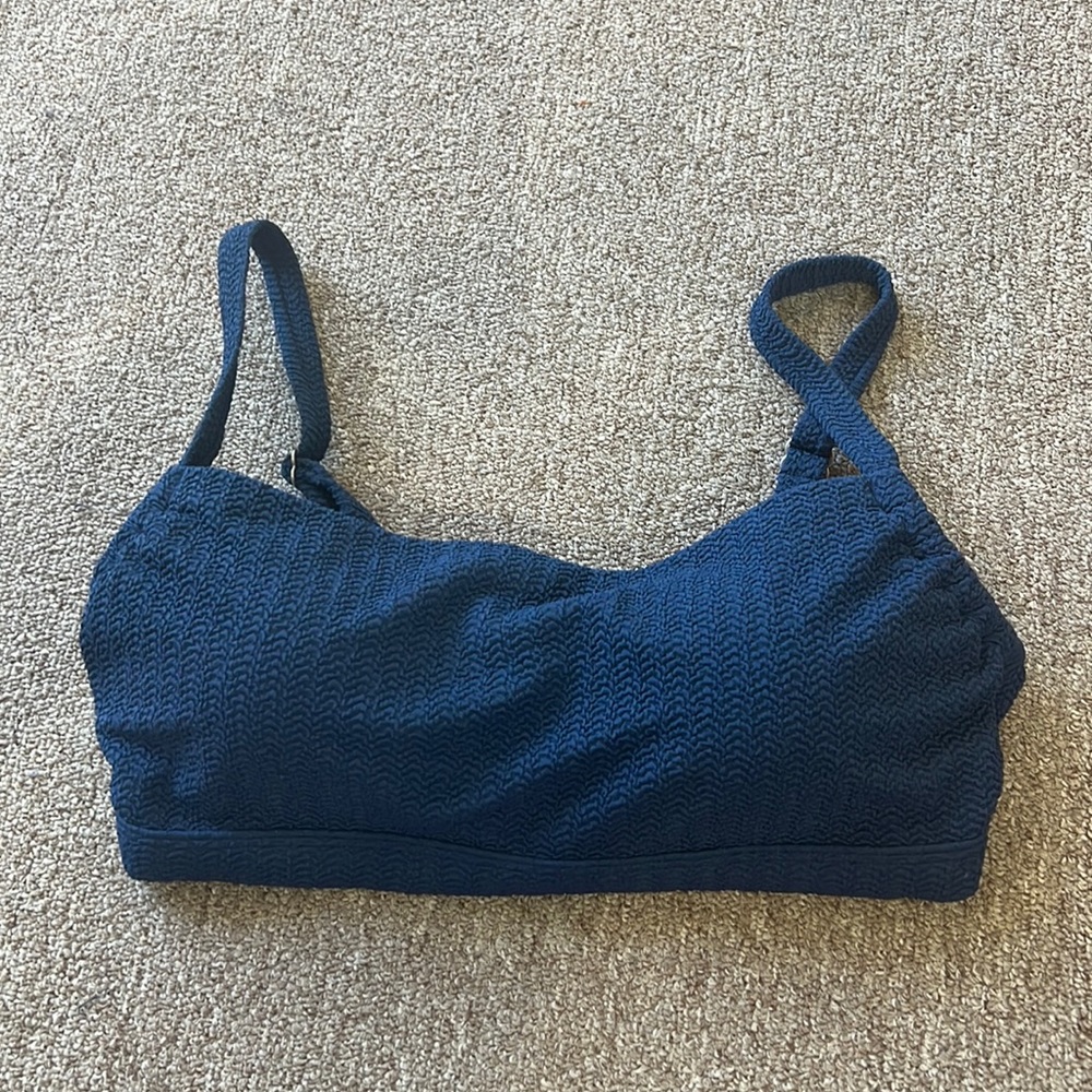 ABERCROMBIE & FITCH BIKINI TOP CURVE LOVE BLUE SIZE MEDIUM D cup 36D 34dd